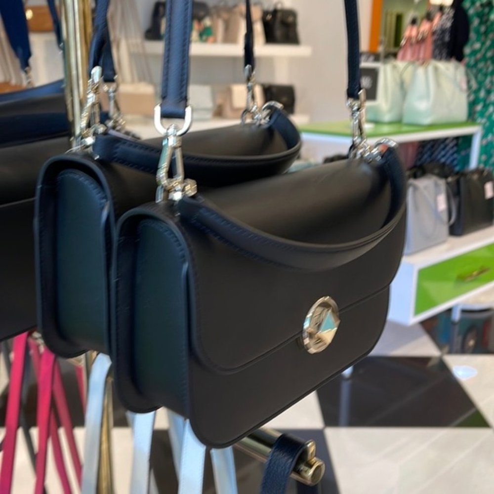 Kate Spade Flap Crossbody Smooth Leather Black - Picture 4 of 16